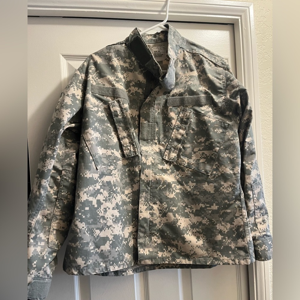 Army BDU Jacket Medium